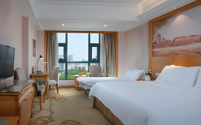 Vienna International Hotel (Xi'an Terra Cotta Warriors Subway Station) – Guest Rooms – Xi'an