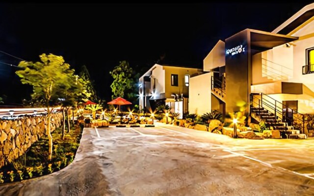 Seogwipo Wemerang Pension