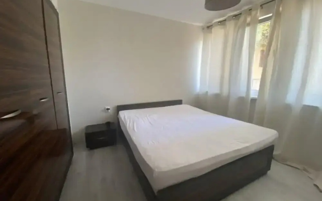 Clock Apartments