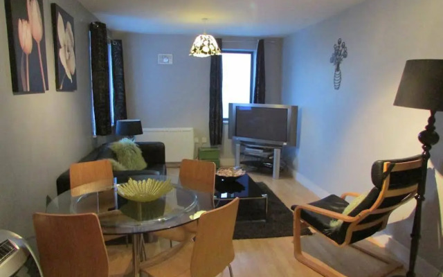 Cheltenham Plaza - Bliss Apartments