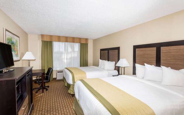 Baymont by Wyndham Fort Myers Airport