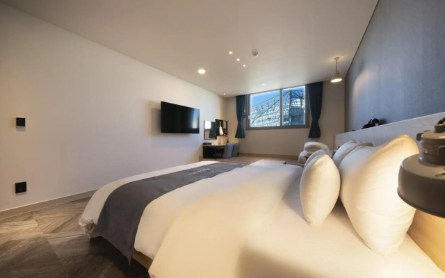 Sokcho Brooklyn Hotel