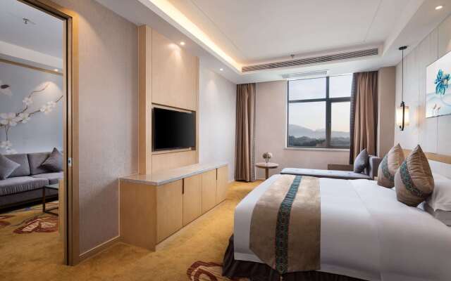 Ramada Plaza by Wyndham Enshi