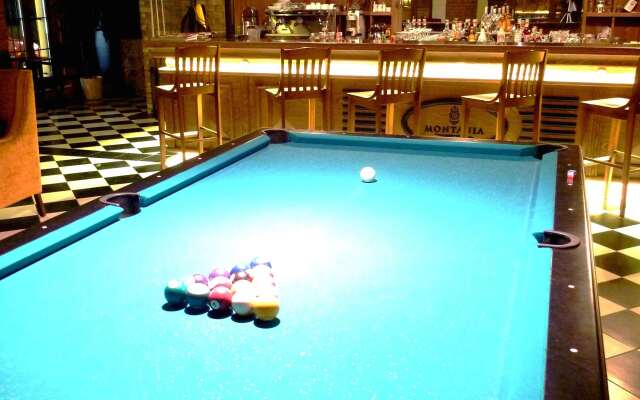 Montania Special Class Hotel