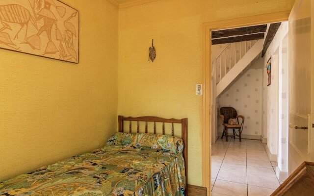 Graceful Holiday Home in Brignac-la-plaine With Terrace