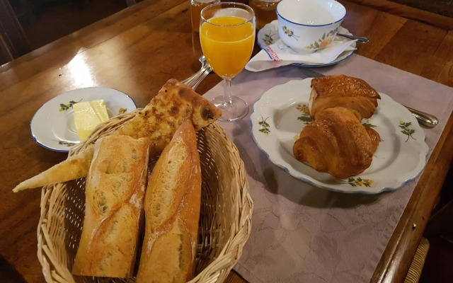 Hostellerie de Pérouges