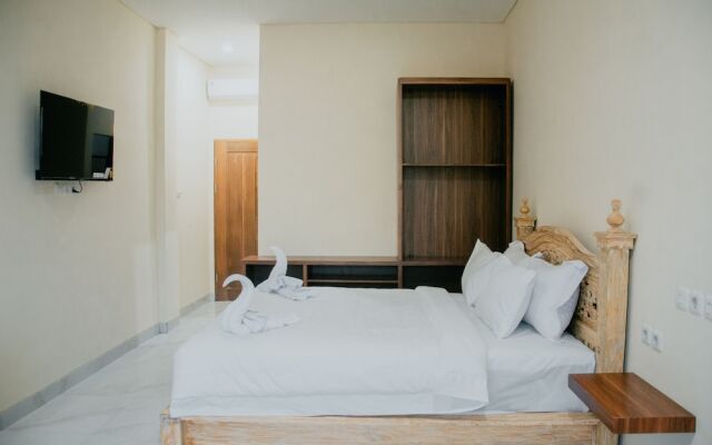 The Laviana Hotel