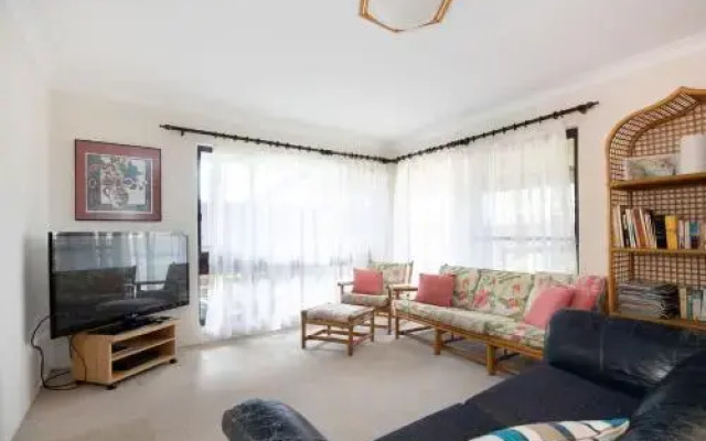 3 Shipton Cres - Heavenly Haven
