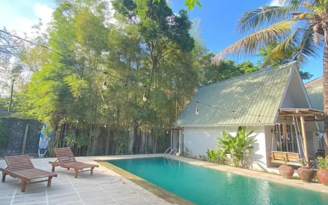 Elhoppo Pasir putih resort & resto