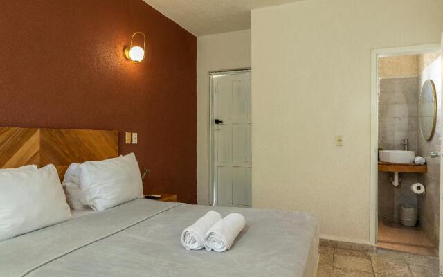 Capital O Hotel Rolovi Cancun