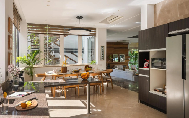 Seis Villa-Splendid 4 bhk villa with private pool