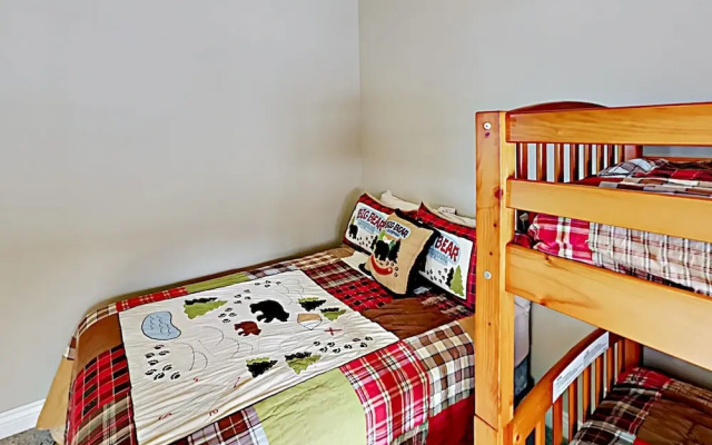 2638 South Lake Tahoe - 3 Br Home