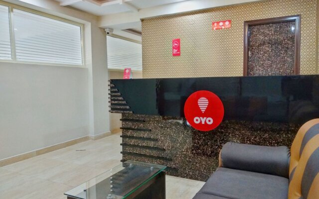 OYO 10521 GCK Suites