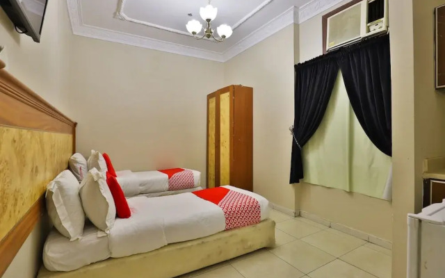 OYO 374 Abdusamad Al Sadawi Hotel 2