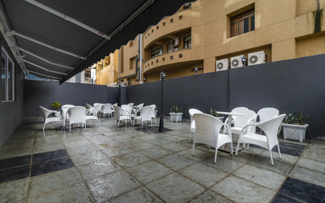 OYO Townhouse 036 C Scheme Ahinsa Circle