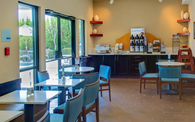 Holiday Inn Express Bellingham by IHG