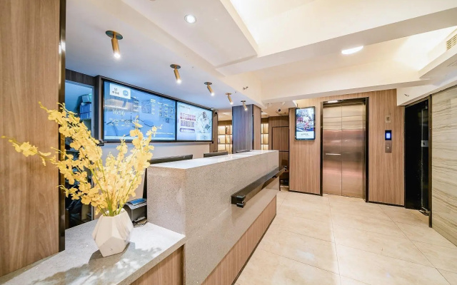 Hanting Hotel (Fuzhou Sanfang Qixiang Dongjiekou Metro Station) – Lobby – Fuzhou