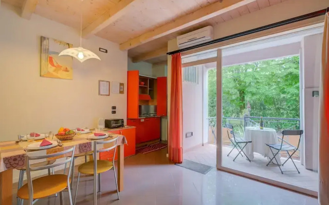 Orange Apartment Desenzano With Wi-fi