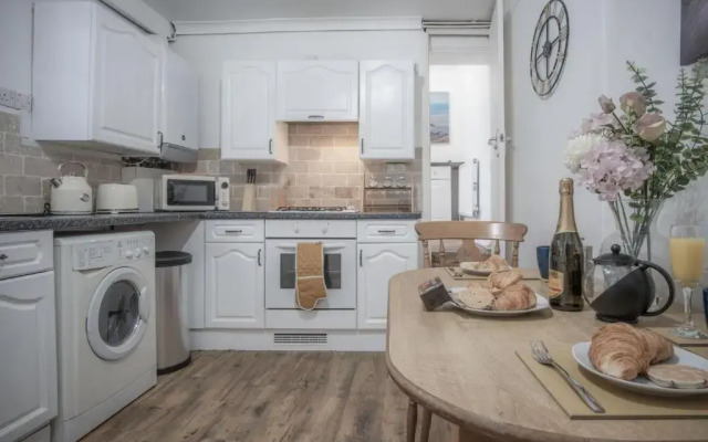 Langland Road - 1 Bedroom Apartment - Mumbles