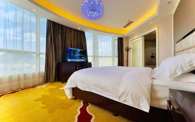 Puhua Hotel