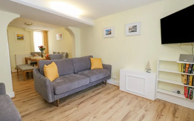 Cove Street Cottage