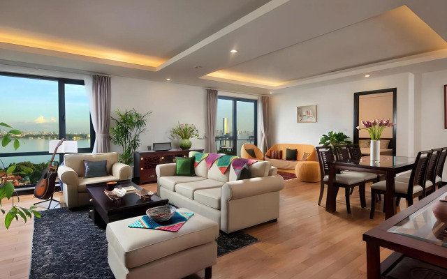 Elegant Suites Westlake