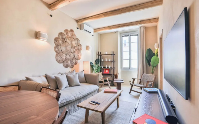 Magnificent apt - 2br/6p - Heart of Saint-tropez