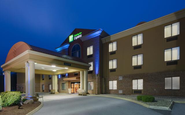 Holiday Inn Express Charles Town, an IHG Hotel