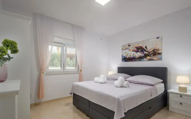 Villa Shaula 2