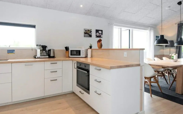 10 Person Holiday Home in Tarm-by Traum