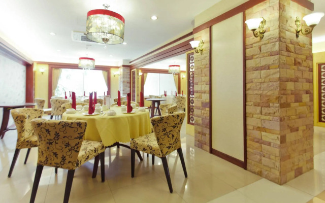 Champasak Grand Hotel