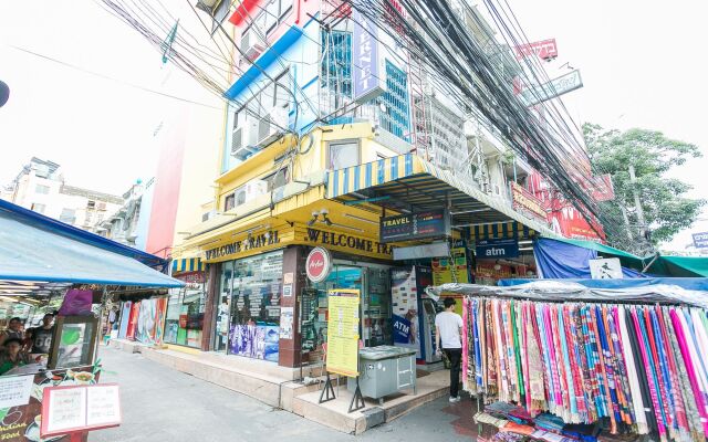 AlphaBed Hostel Bangkok