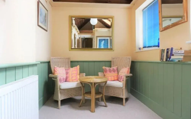 Chaucer House BijouAbode