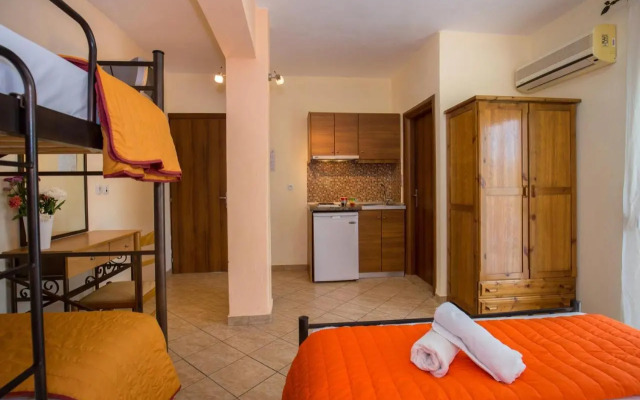 Famelia Studios Lampiris