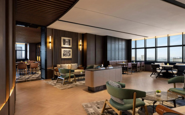 Sheraton Chengdu Lido Hotel