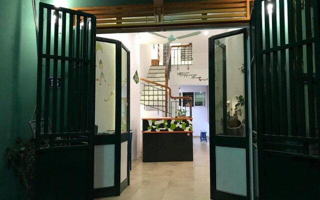 The Tent Homestay Hanoi Opera