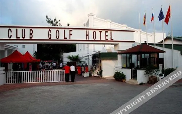 Maya World Golf Side