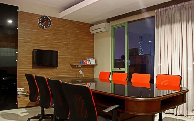 RedDoorz Plus @ Cassa Pasteur