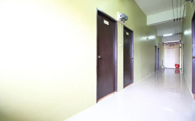 OYO 381 Baan Kesmanee