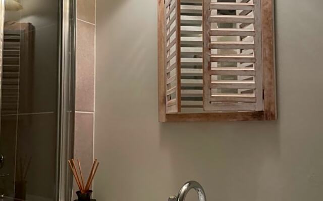 Churchill's B&B twin spa getaway