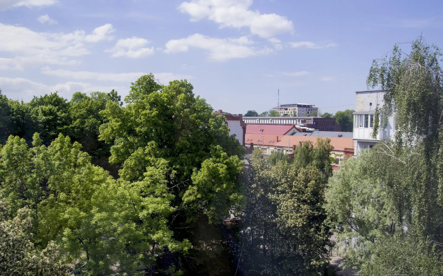 Zoya-Apart on 81 Proletarskaya Street