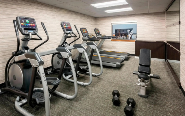 Courtyard by Marriott Chicago O'Hare