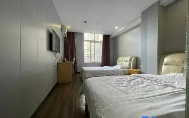 Dongyuan  Business Hotel