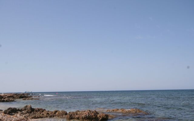 Luxurious Villa with Private Pool in Les Rotes