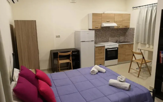 Evan Studio 23