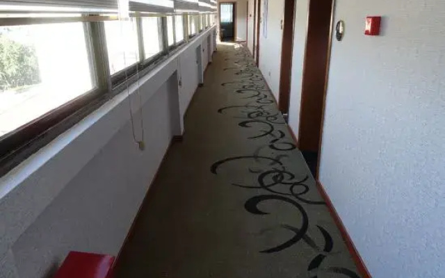 Changtai 8090 Hotel