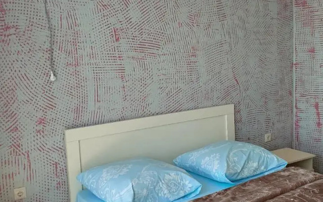 Bon Amour Inn
