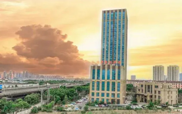 Greentree Eastern Hotel