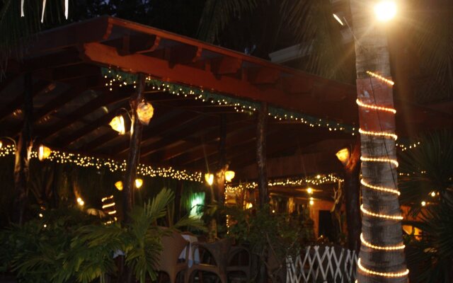 Alona Tropical Beach Resort