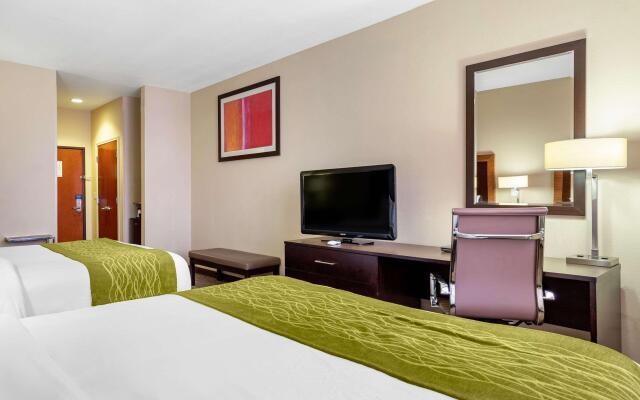 Comfort Inn & Suites Lakeside